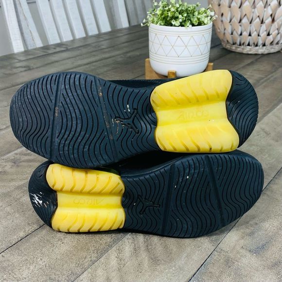 🚨‼️Final Sale‼️Nike Jordan Air Max 200 XX Black Dynamic Yellow Sneakers 6 - Picture 7 of 7